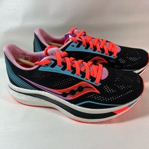 Saucony Endorphin Pro Women’s black orange pink SZ 8.5